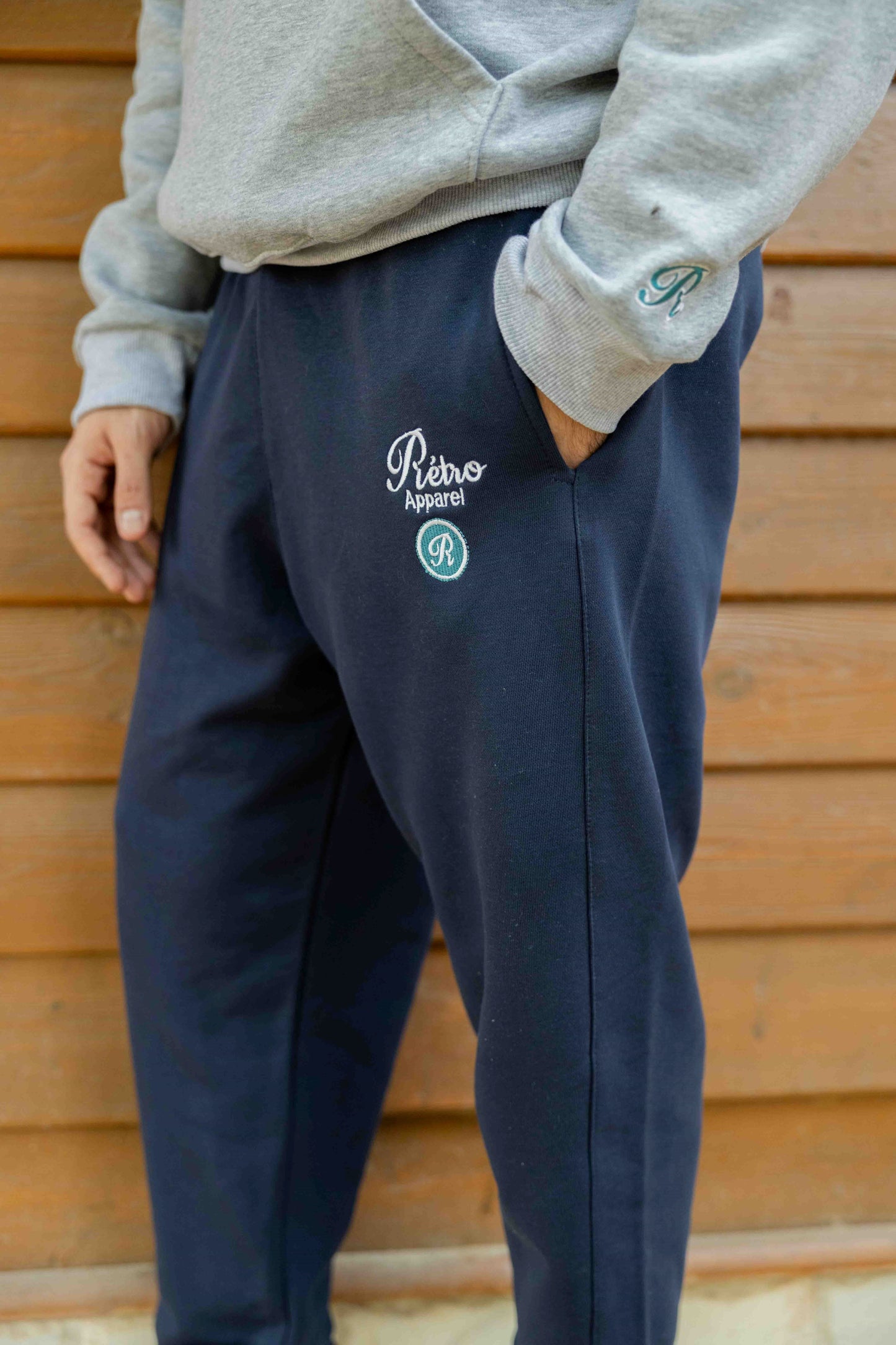 Blue Indigo - Jogger Fit embroidery White and Teal