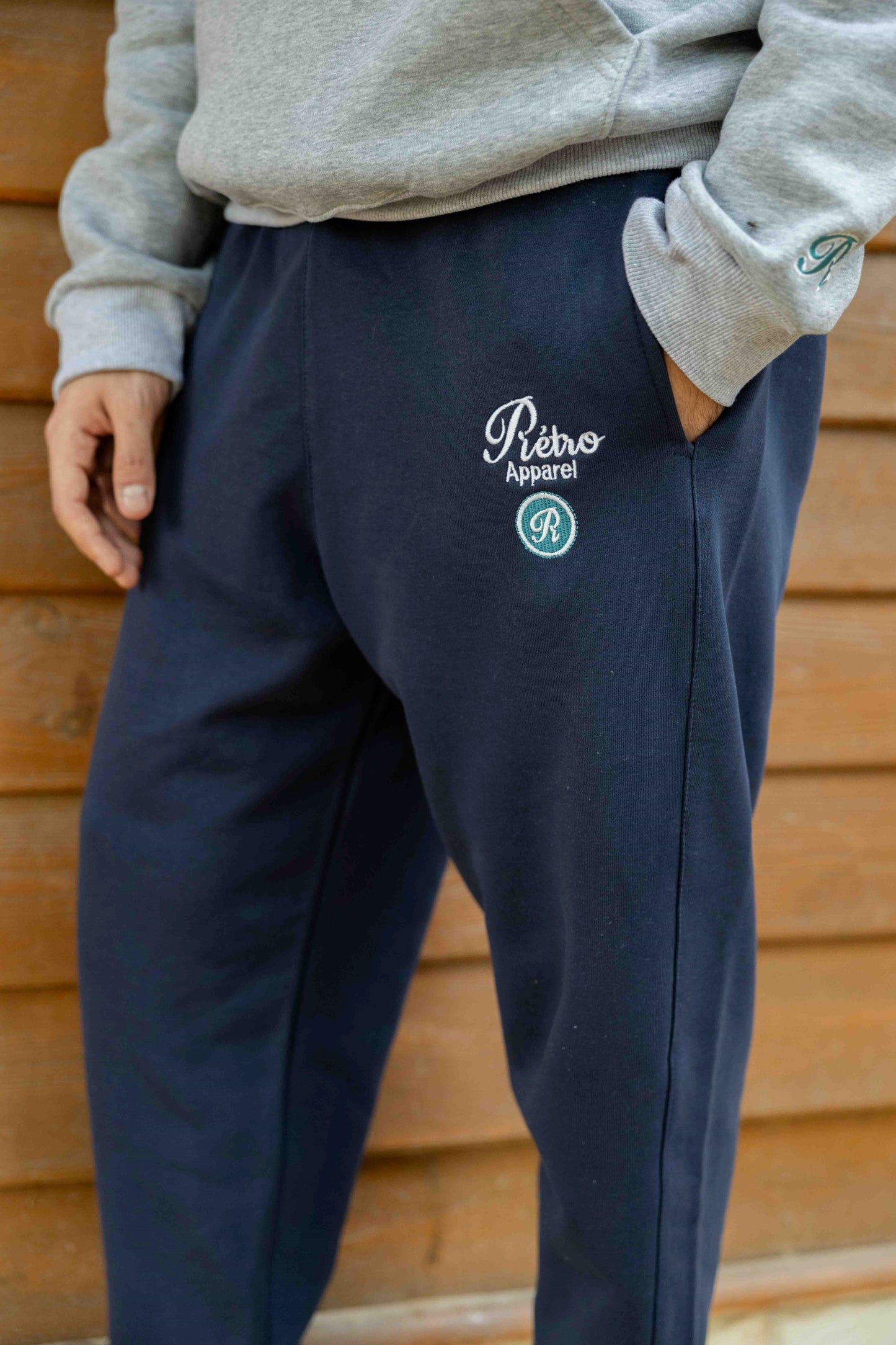 Blue Indigo - Jogger Fit embroidery White and Teal